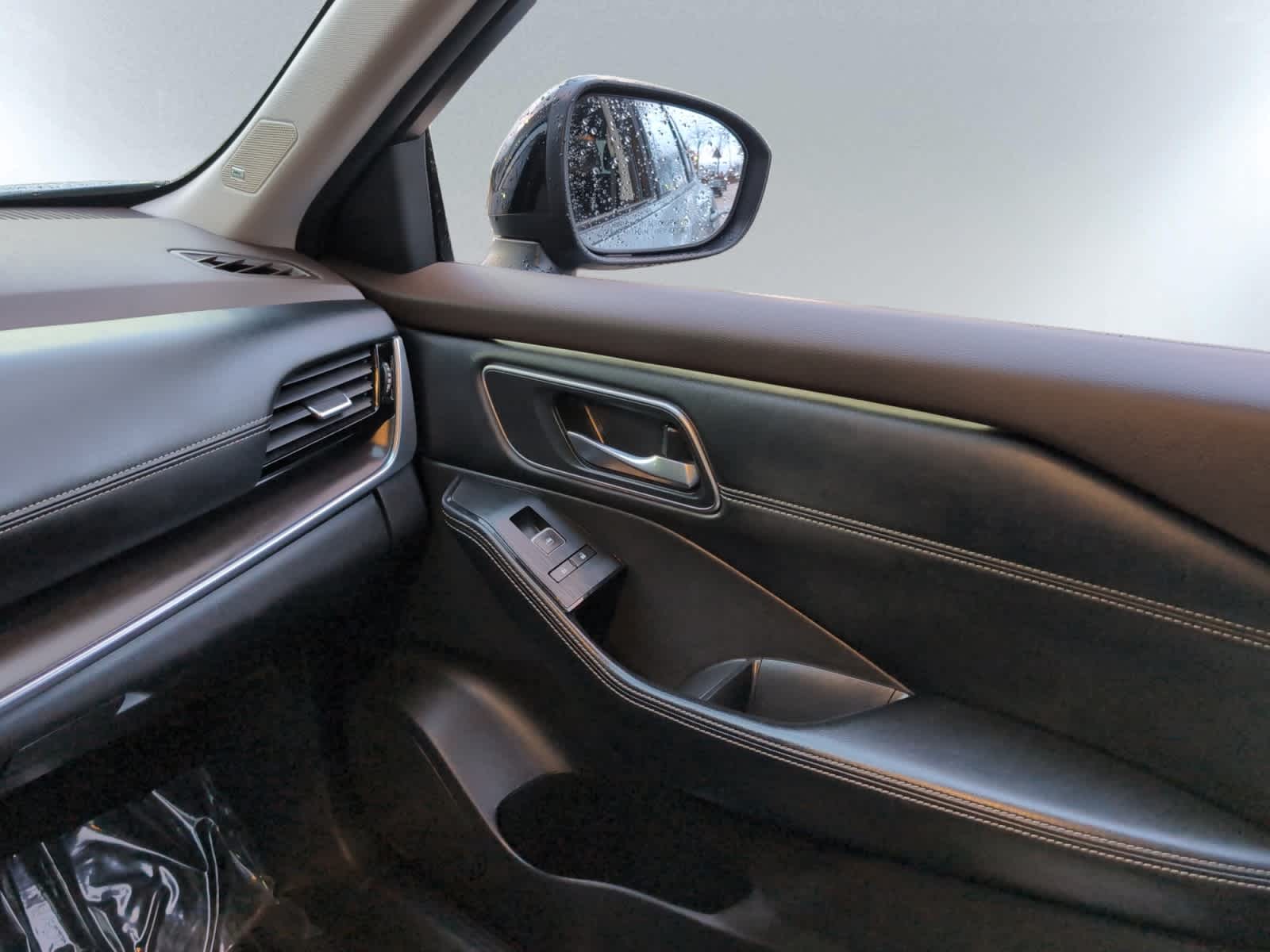 used 2021 Nissan Rogue car, priced at $25,998