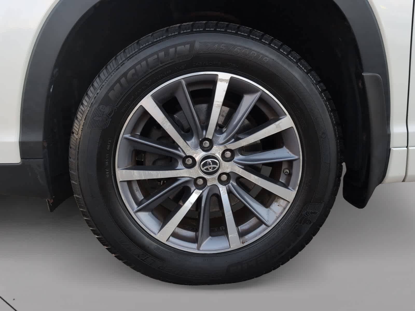 used 2018 Toyota Highlander car, priced at $23,998