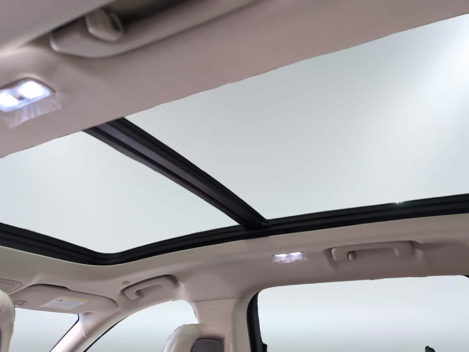 used 2024 Lincoln Nautilus car, priced at $50,998