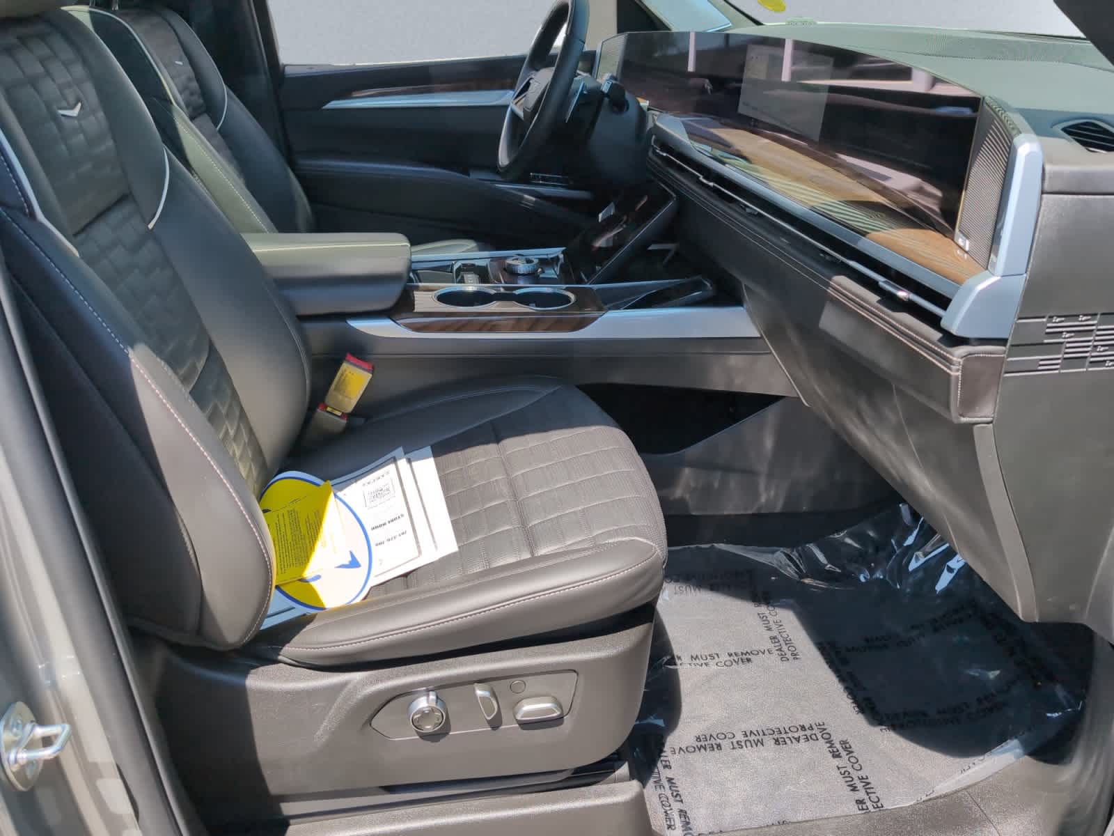 used 2025 Cadillac Escalade ESV car, priced at $117,498