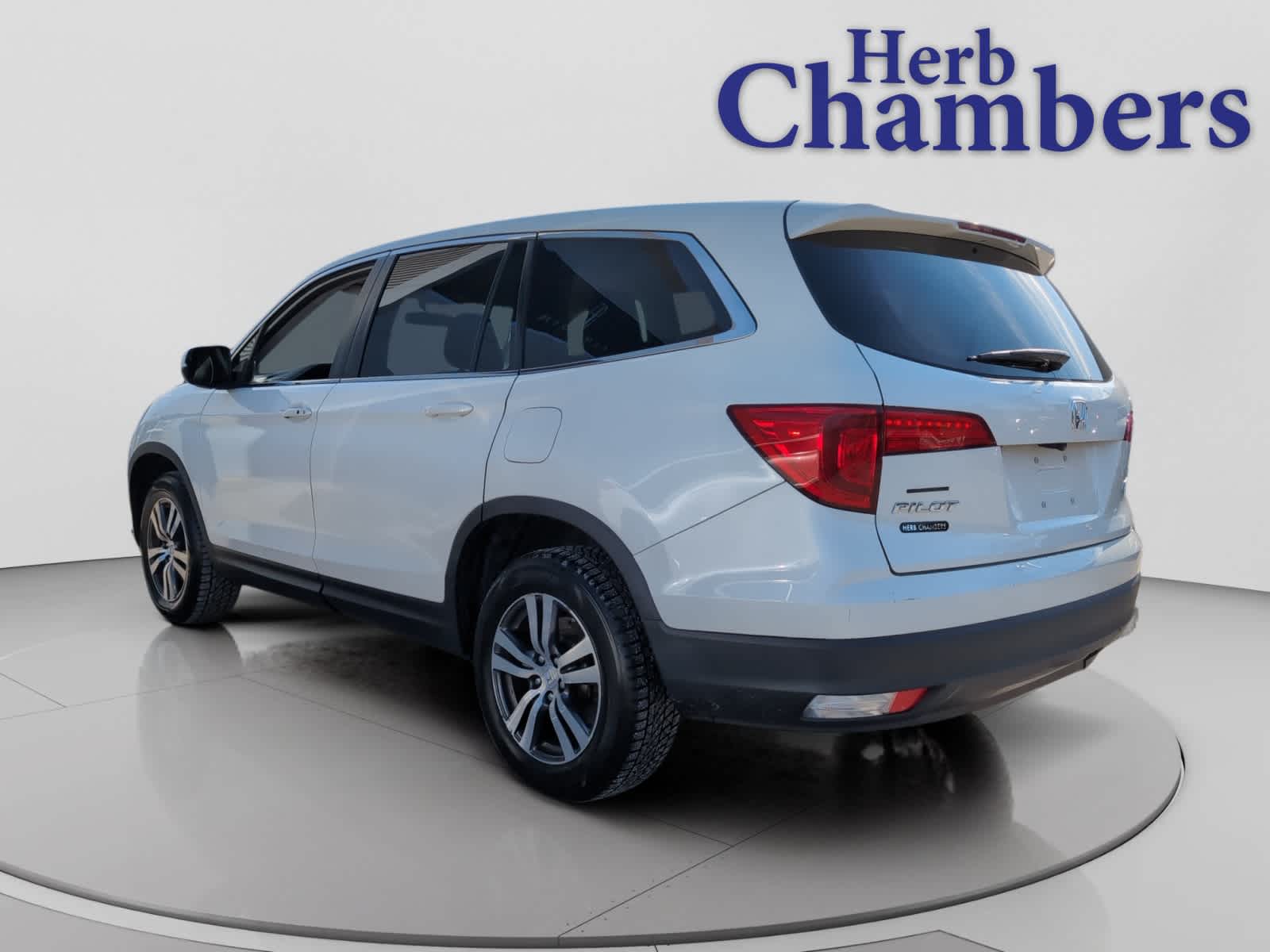 used 2018 Honda Pilot car, priced at $13,998