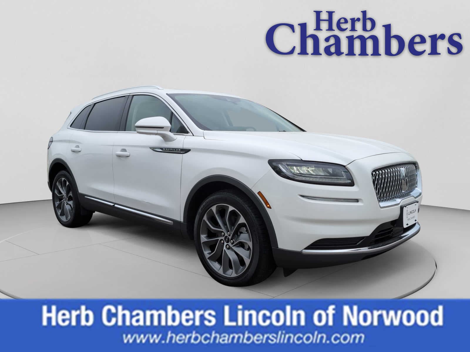 2023 Lincoln Nautilus Reserve AWD's photo