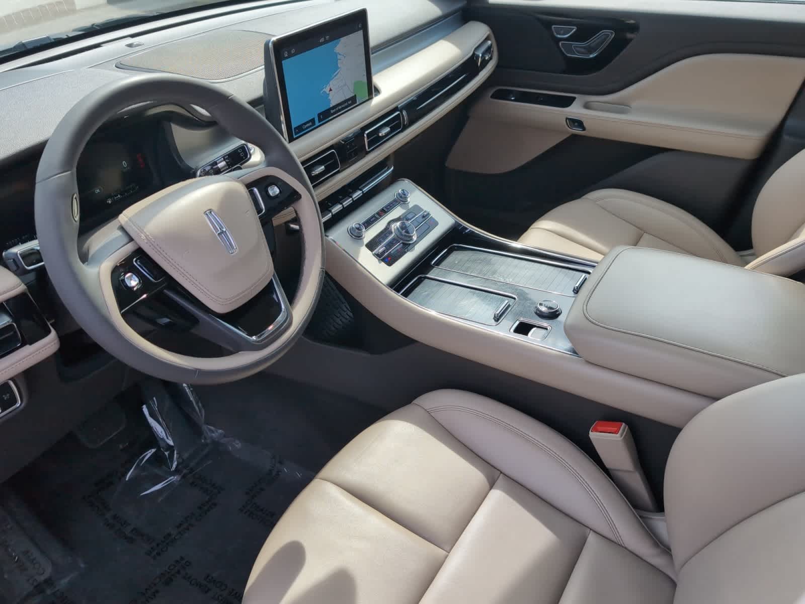 used 2023 Lincoln Aviator car, priced at $33,998