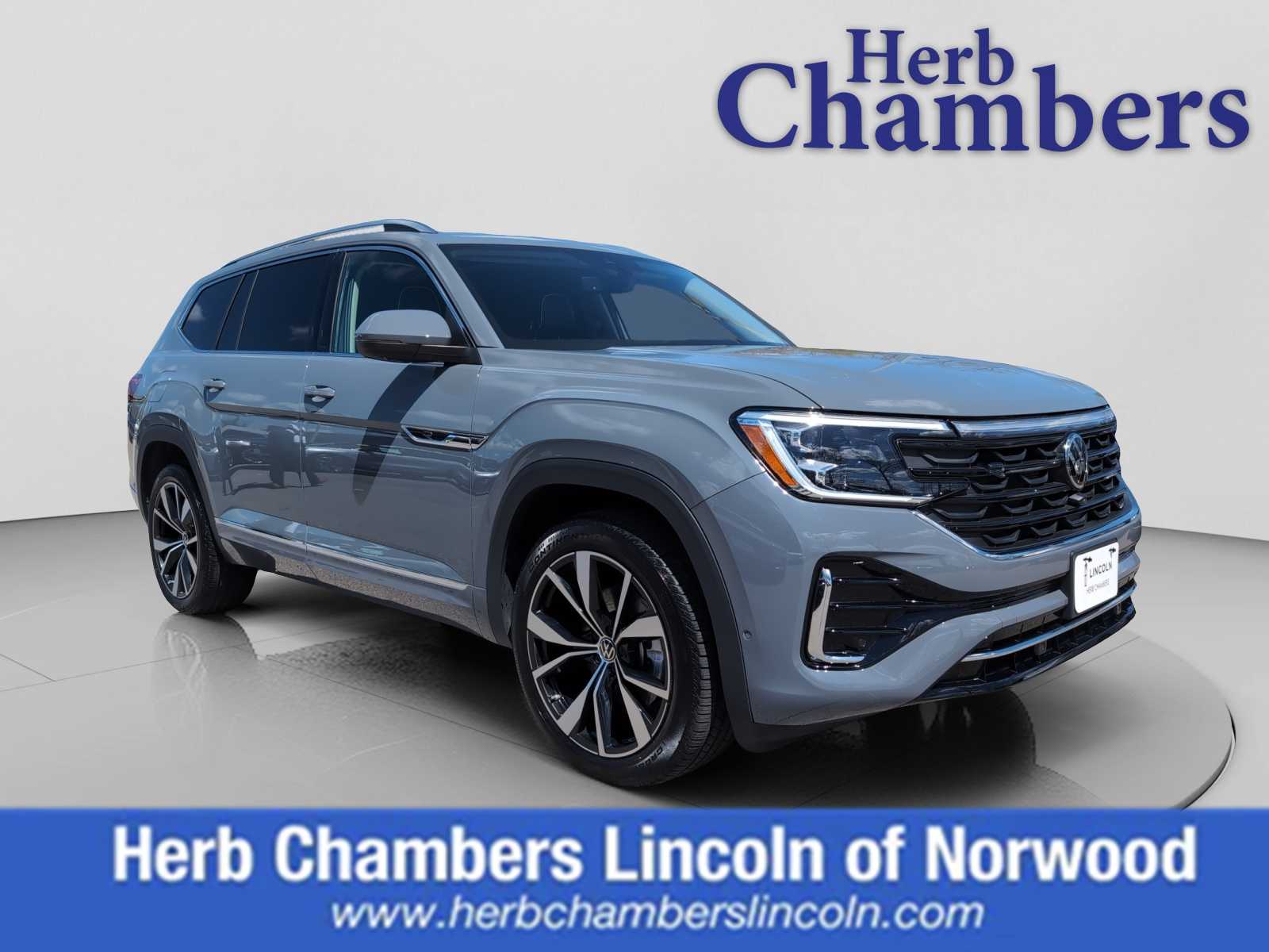 used 2025 Volkswagen Atlas car, priced at $44,398