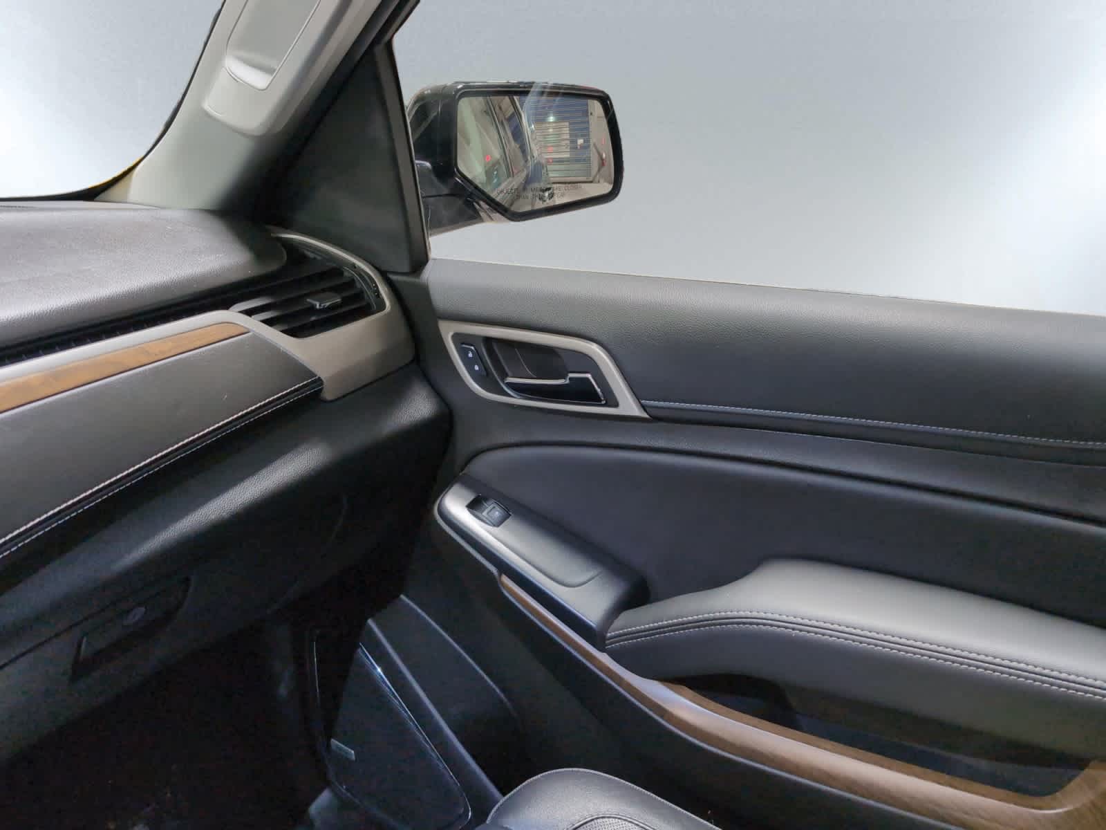 used 2020 GMC Yukon XL car, priced at $39,998