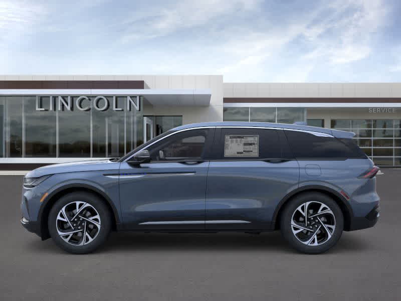 new 2026 Lincoln Nautilus car, priced at $66,705