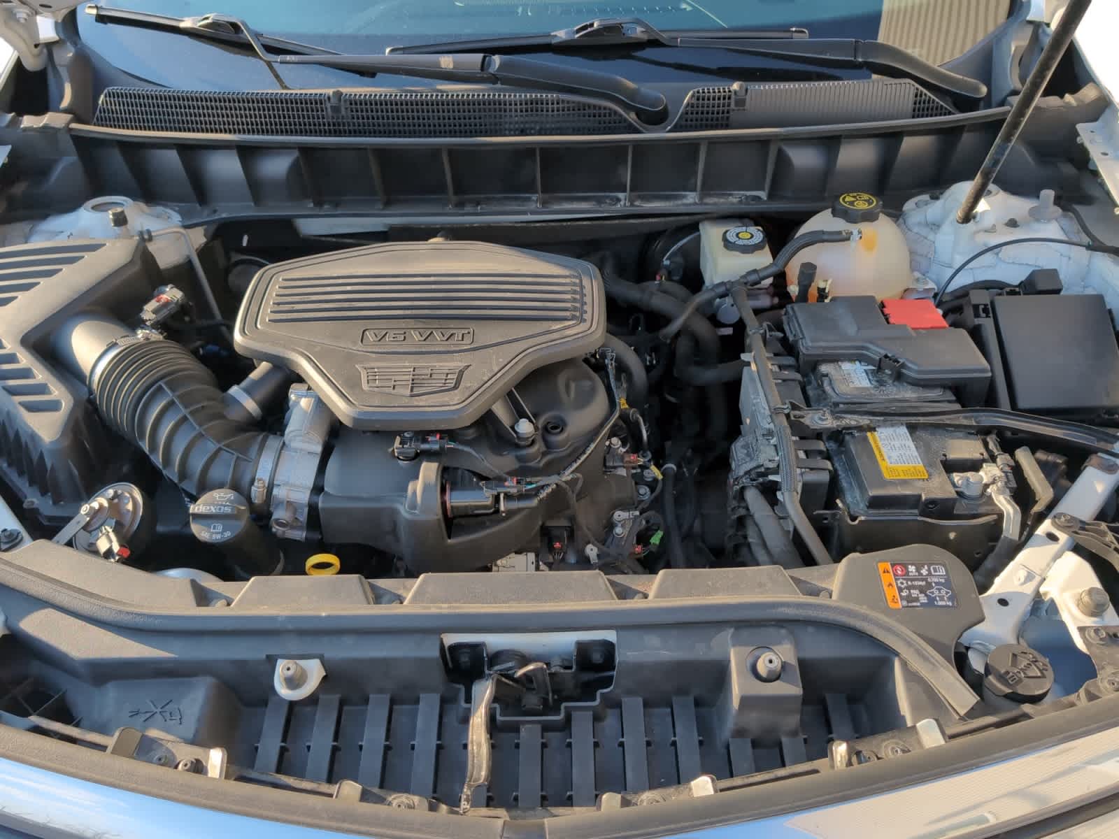 used 2018 Cadillac XT5 car, priced at $17,998