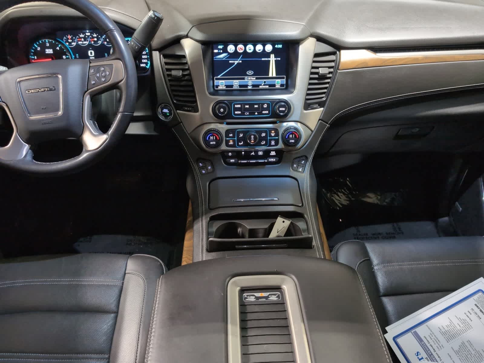 used 2020 GMC Yukon XL car, priced at $39,998