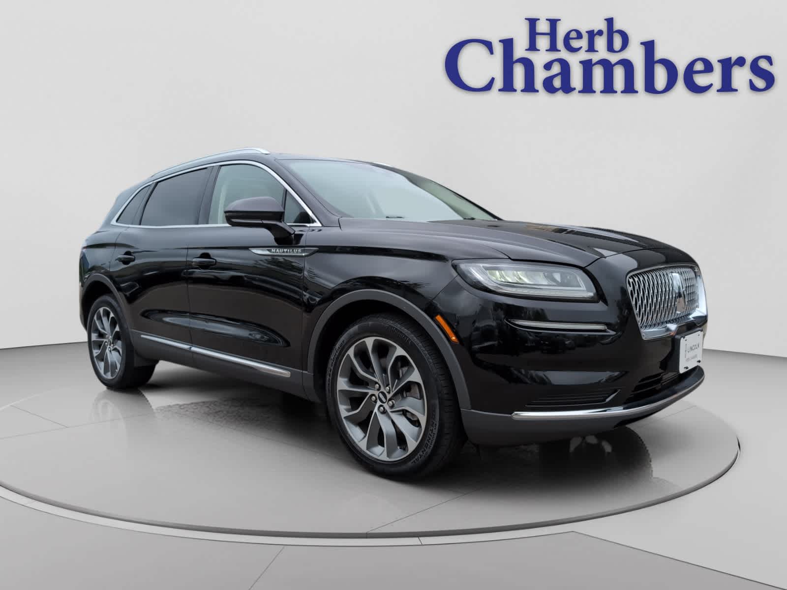 2022 Lincoln Nautilus Reserve AWD's photo