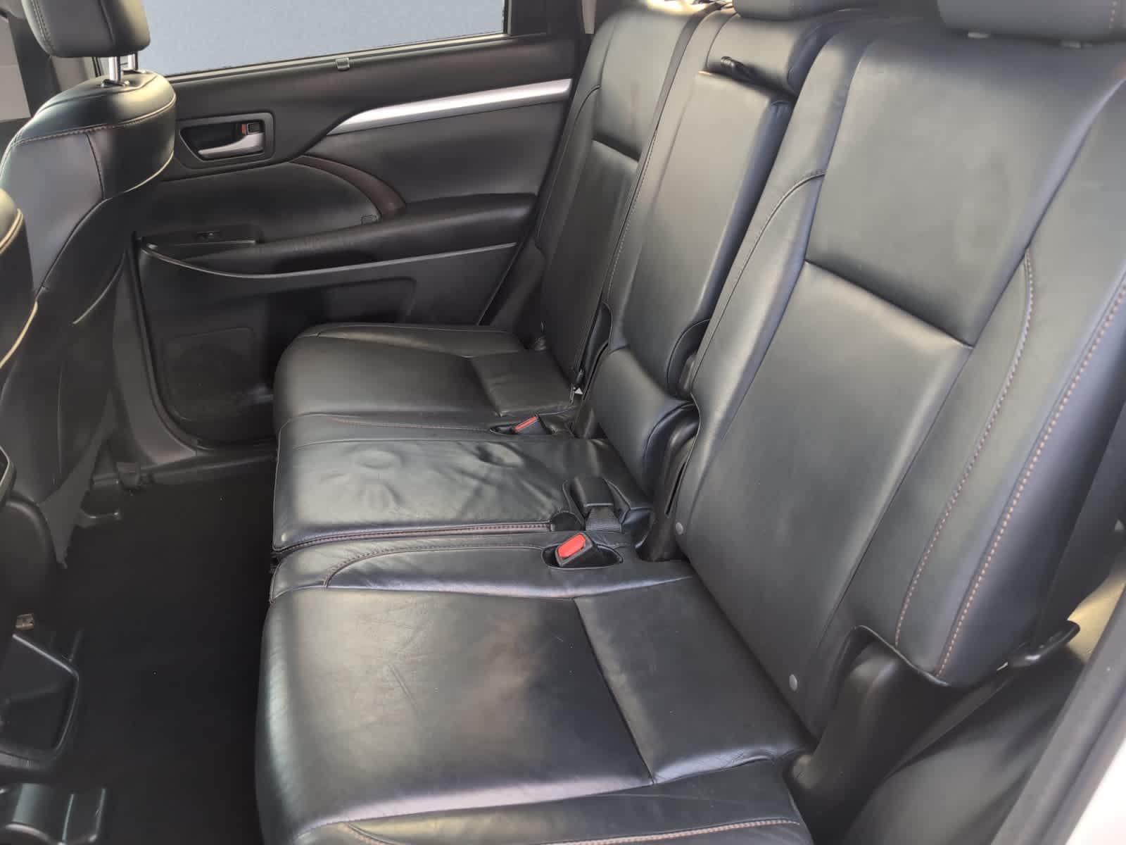 used 2016 Toyota Highlander car, priced at $14,998