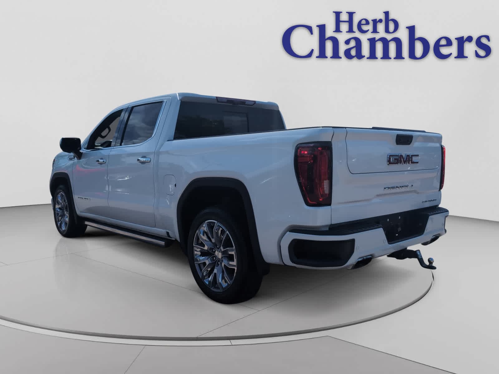 used 2024 GMC Sierra 1500 car, priced at $54,698