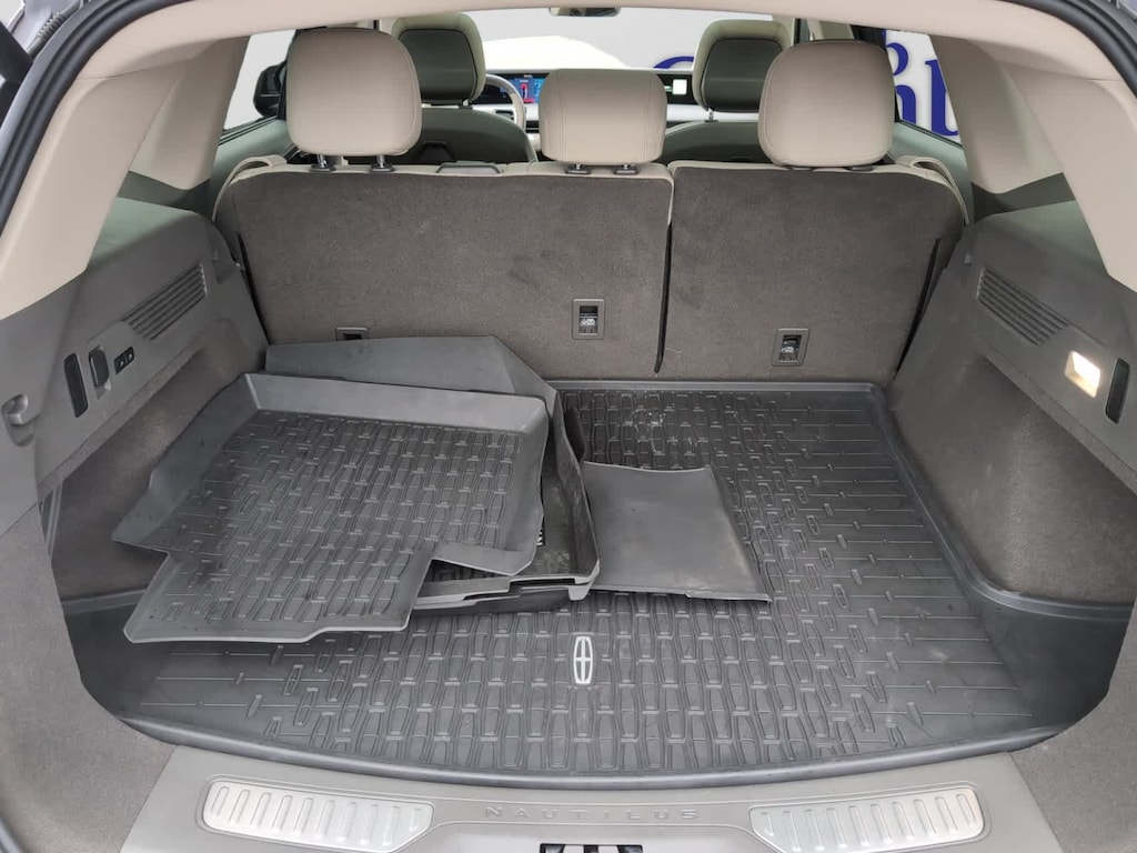 Used 2025 Lincoln Nautilus Premiere SUV