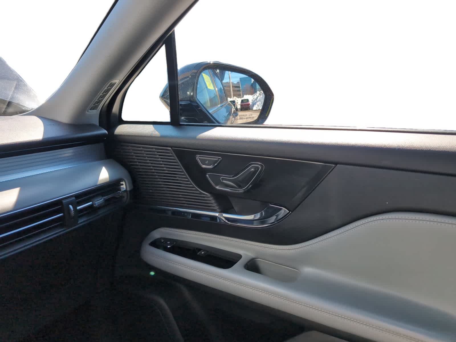 used 2022 Lincoln Corsair car, priced at $25,798