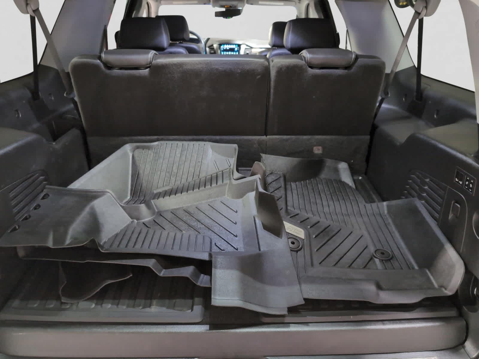 used 2020 GMC Yukon XL car, priced at $39,998