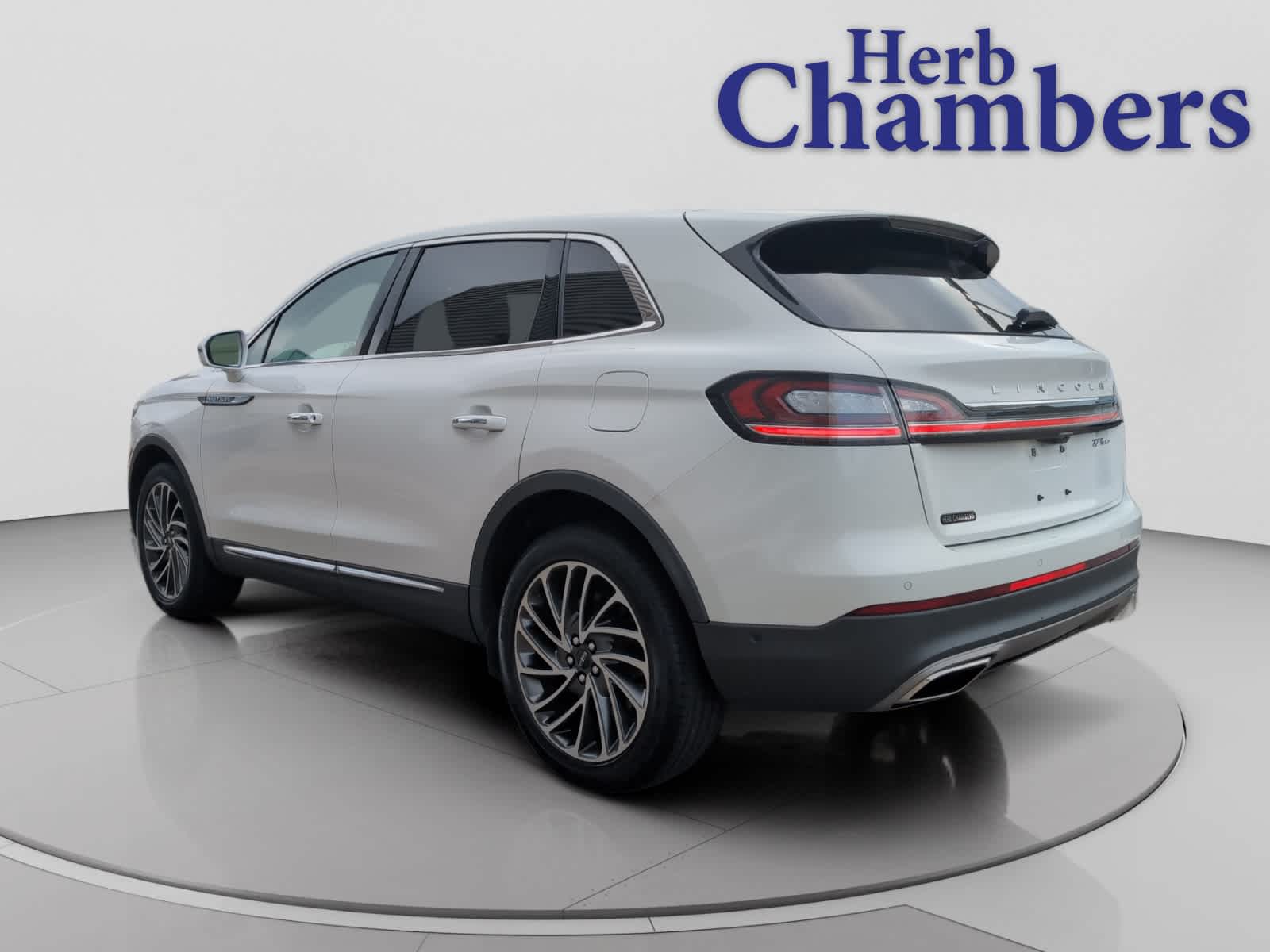 used 2020 Lincoln Nautilus car, priced at $23,998