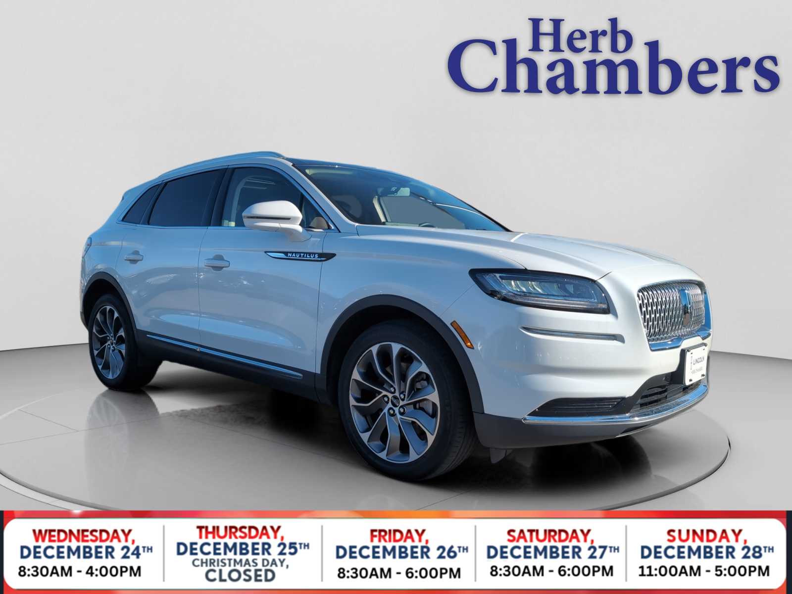 2022 Lincoln Nautilus Reserve's photo