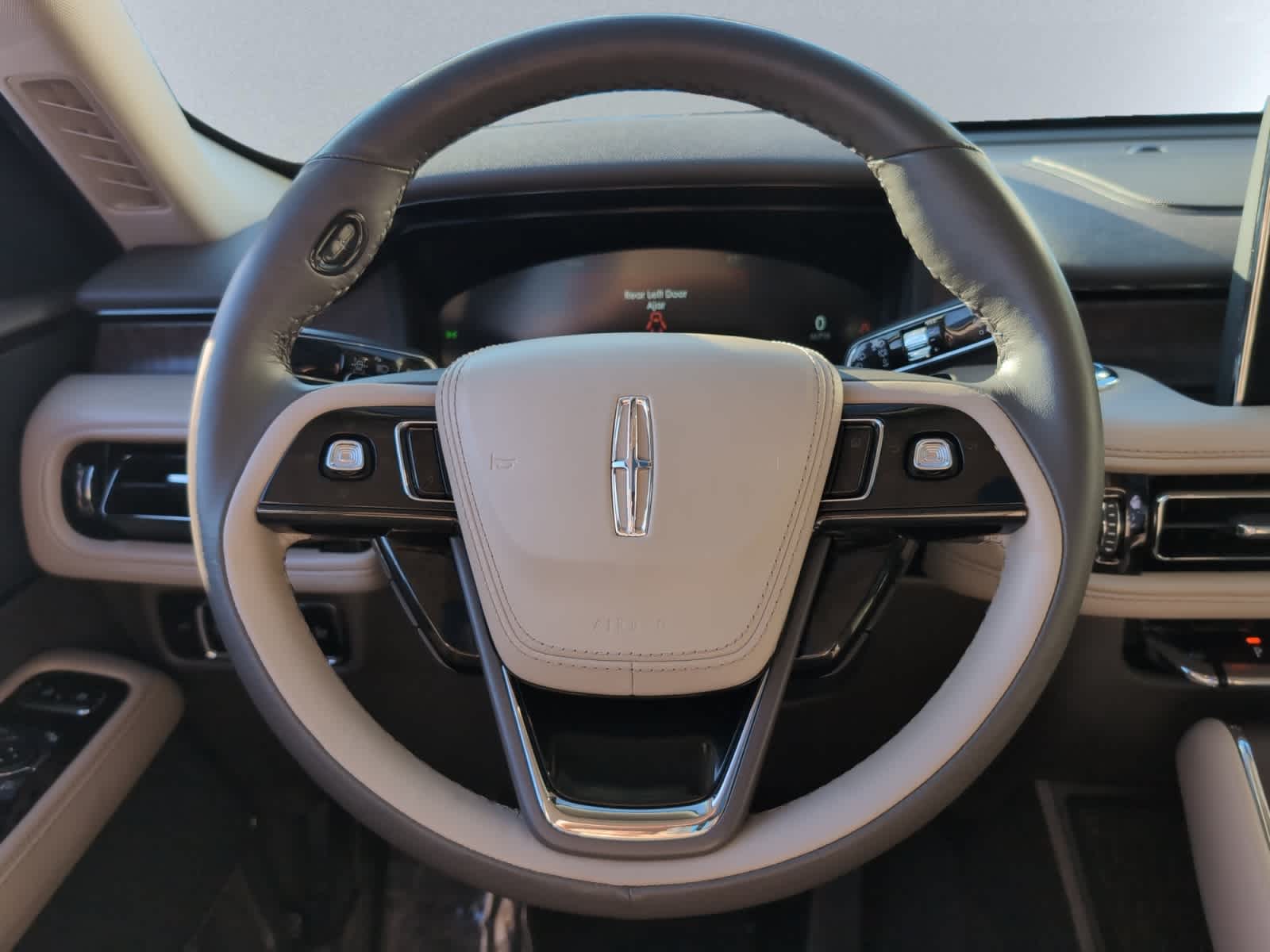 used 2023 Lincoln Aviator car, priced at $40,998