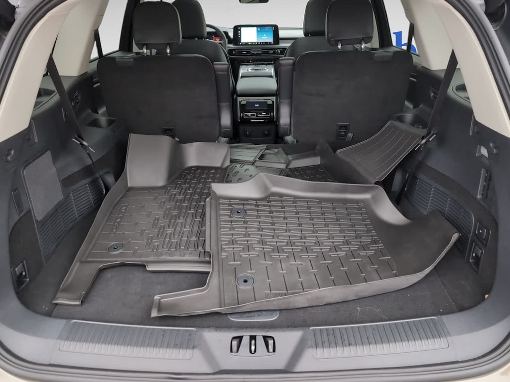 Used 2025 Lincoln Aviator Premiere SUV