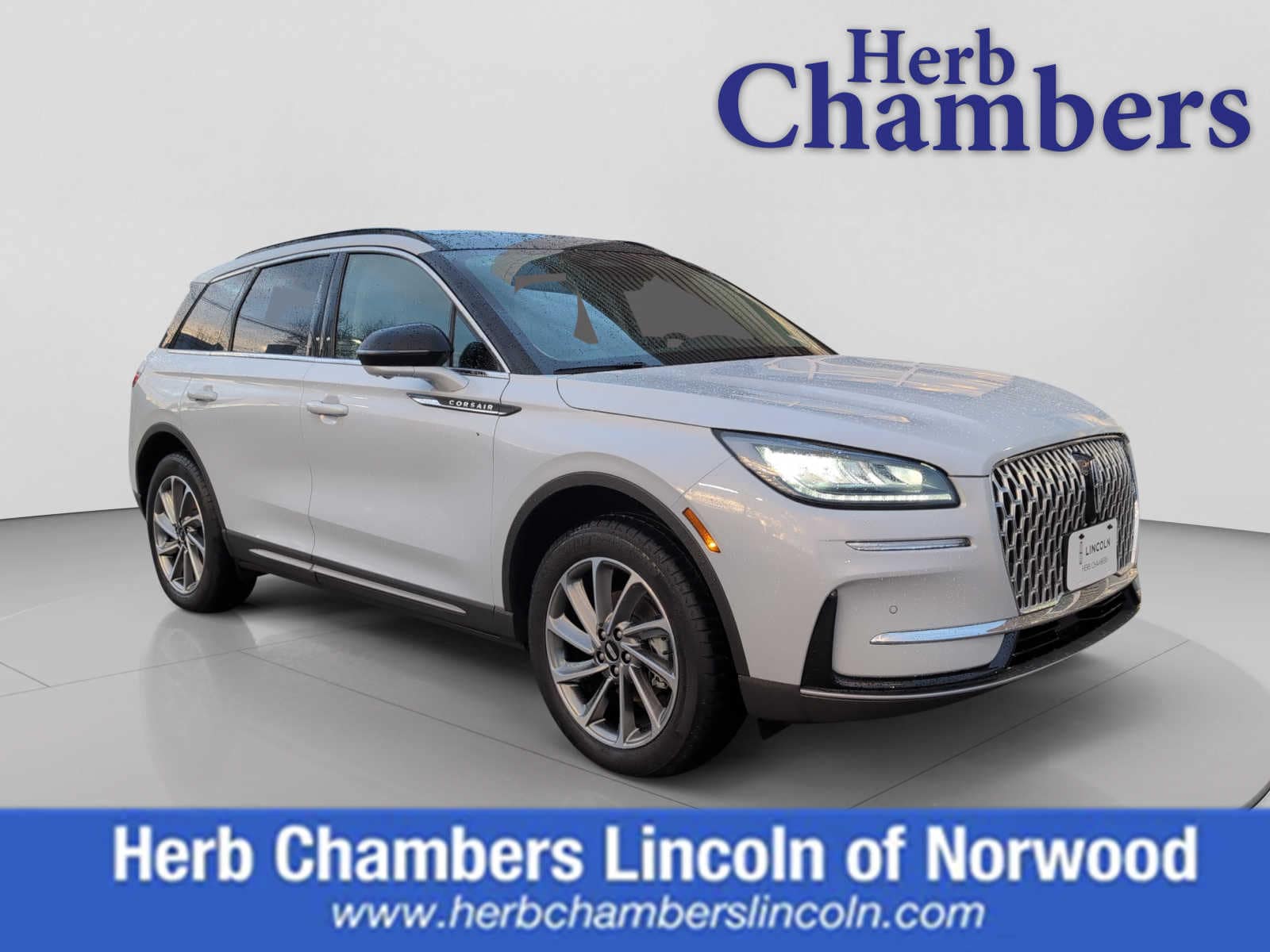 2025 Lincoln Corsair Premiere's photo