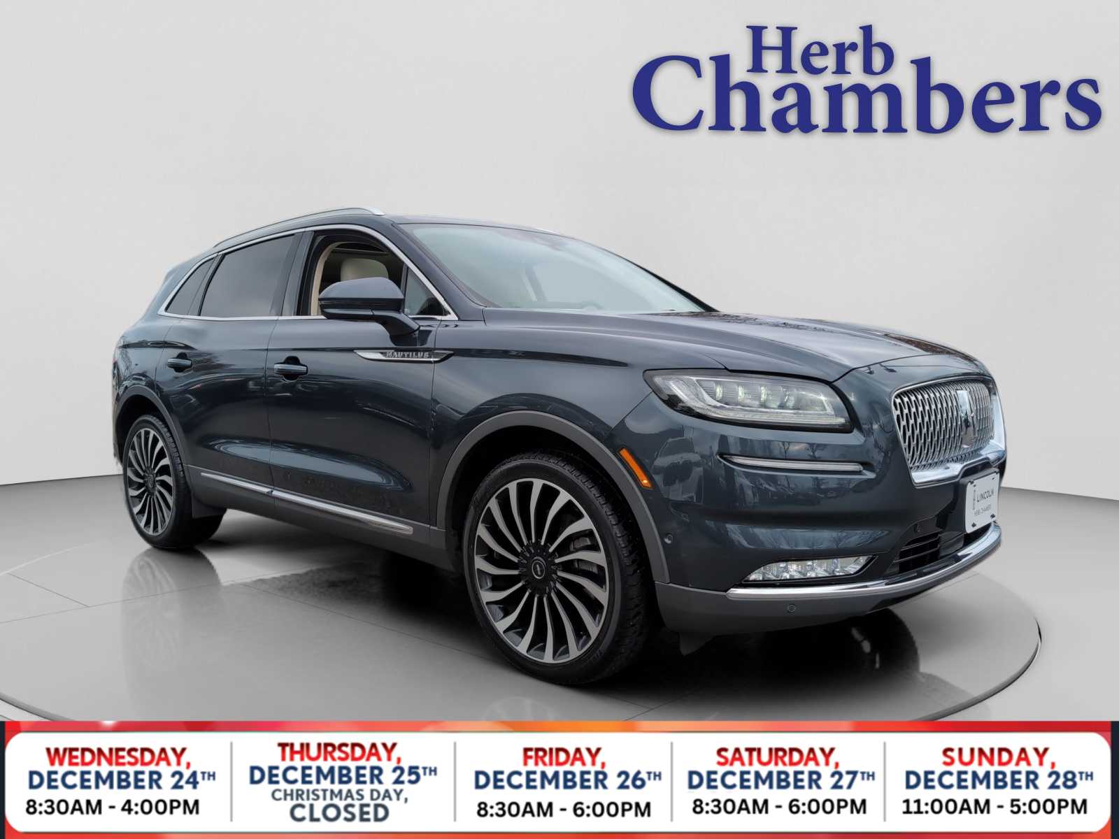 2021 Lincoln Nautilus Black Label's photo