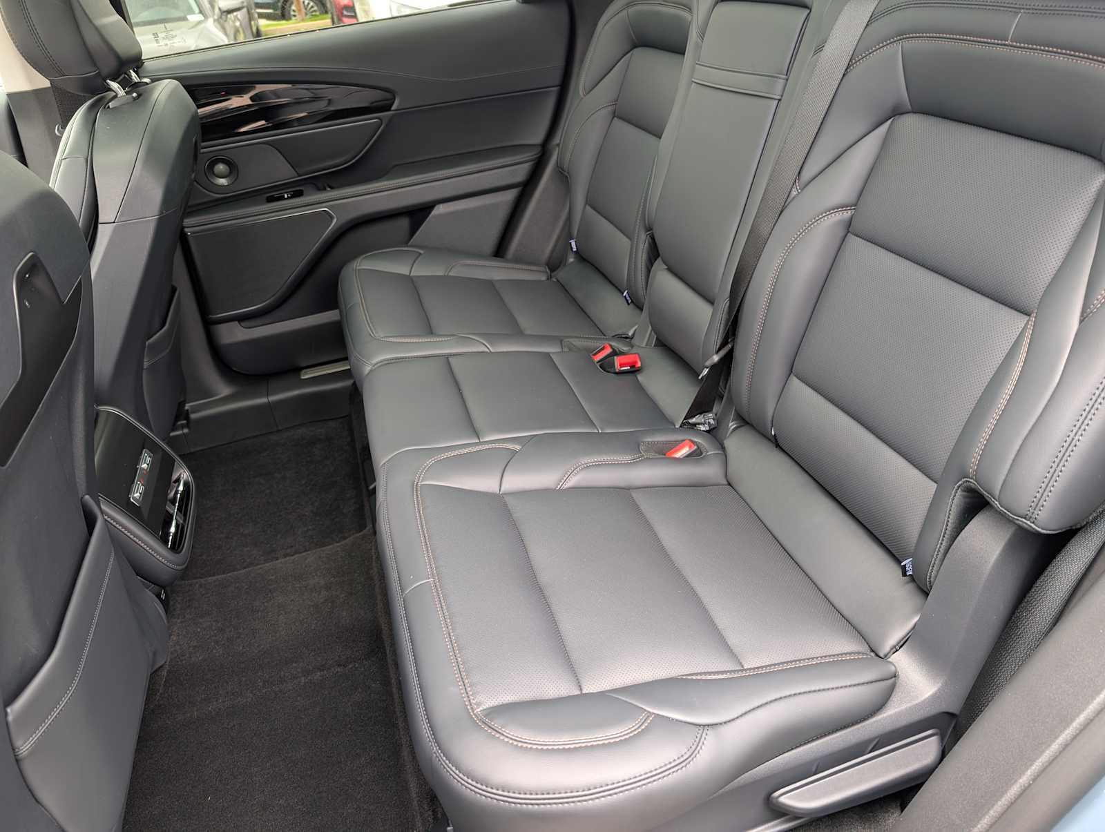 used 2026 Lincoln Nautilus car, priced at $56,570