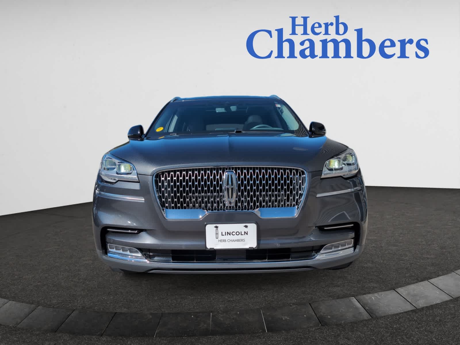 2020 Lincoln Aviator Reserve photo 2