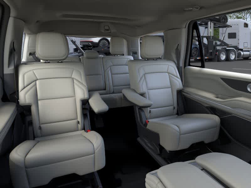 new 2026 Lincoln Navigator car, priced at $95,640