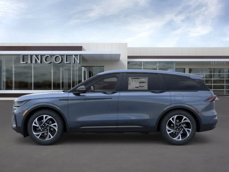 new 2026 Lincoln Nautilus car, priced at $66,205