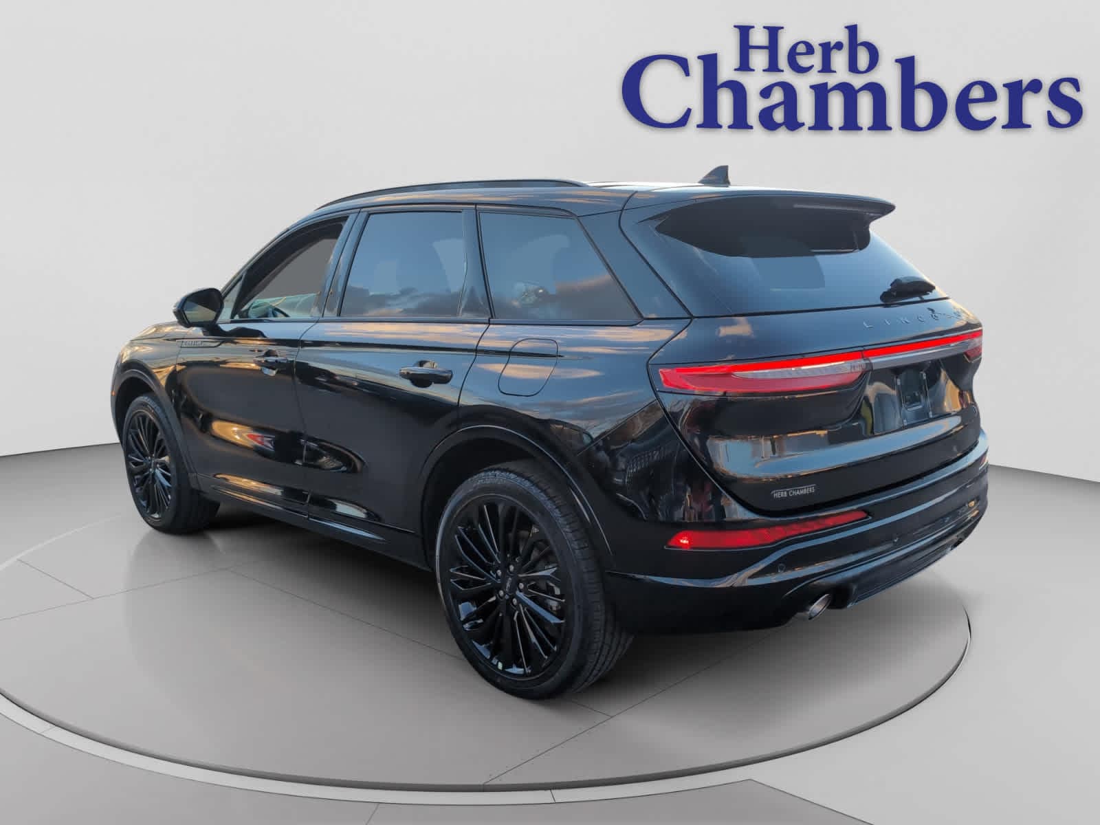 used 2025 Lincoln Corsair car, priced at $48,998