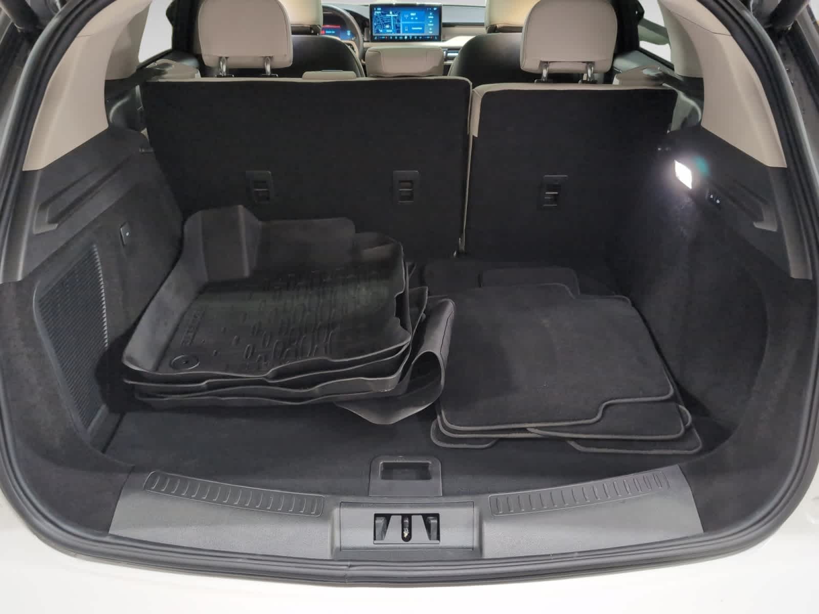 used 2025 Lincoln Corsair car, priced at $42,998