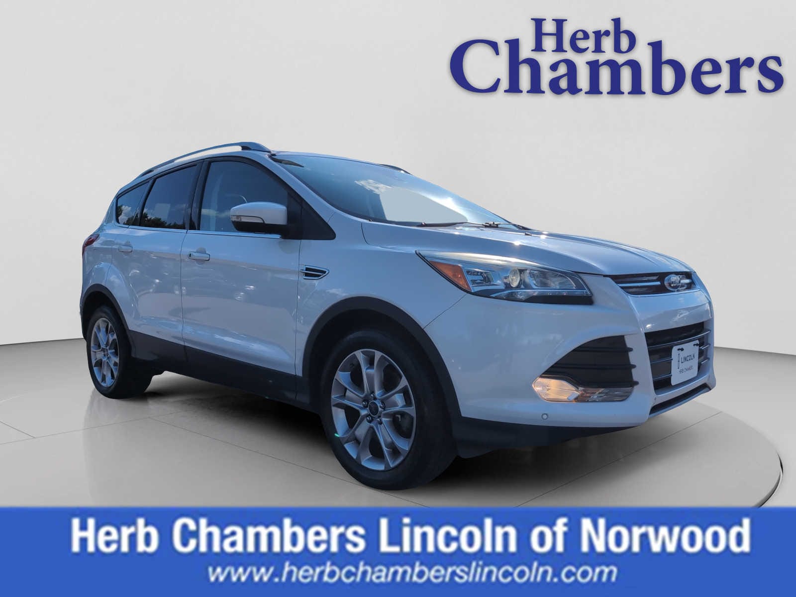 2015 Ford Escape Titanium 4WD's photo