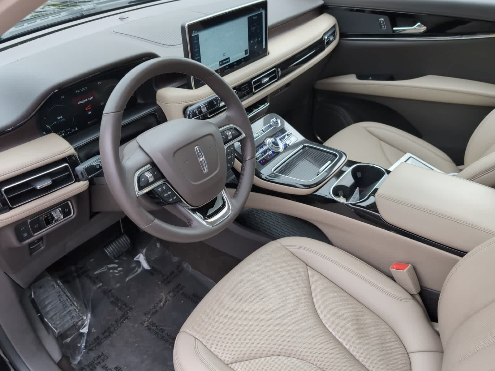 used 2022 Lincoln Nautilus car, priced at $34,698