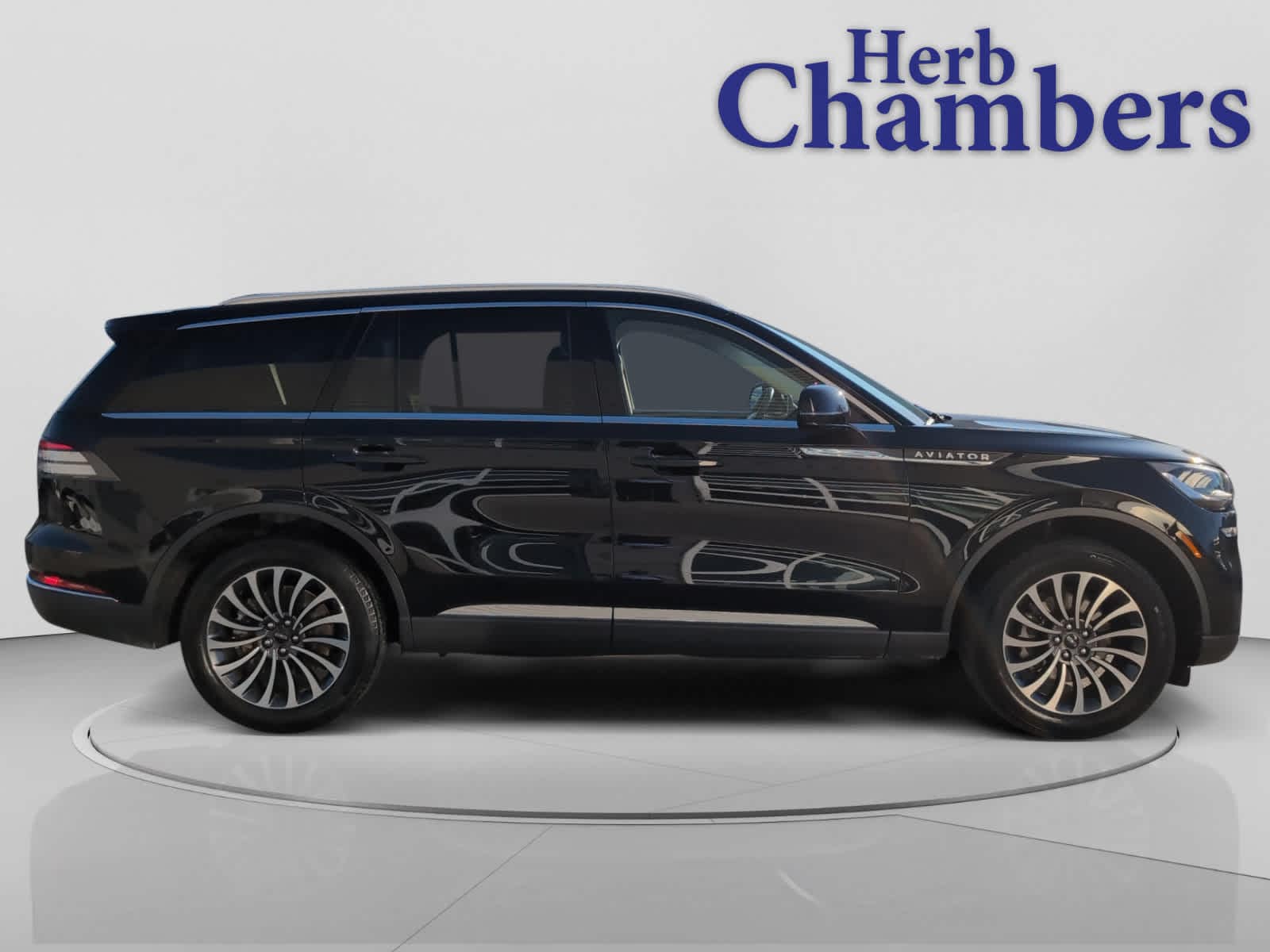 used 2023 Lincoln Aviator car, priced at $40,998