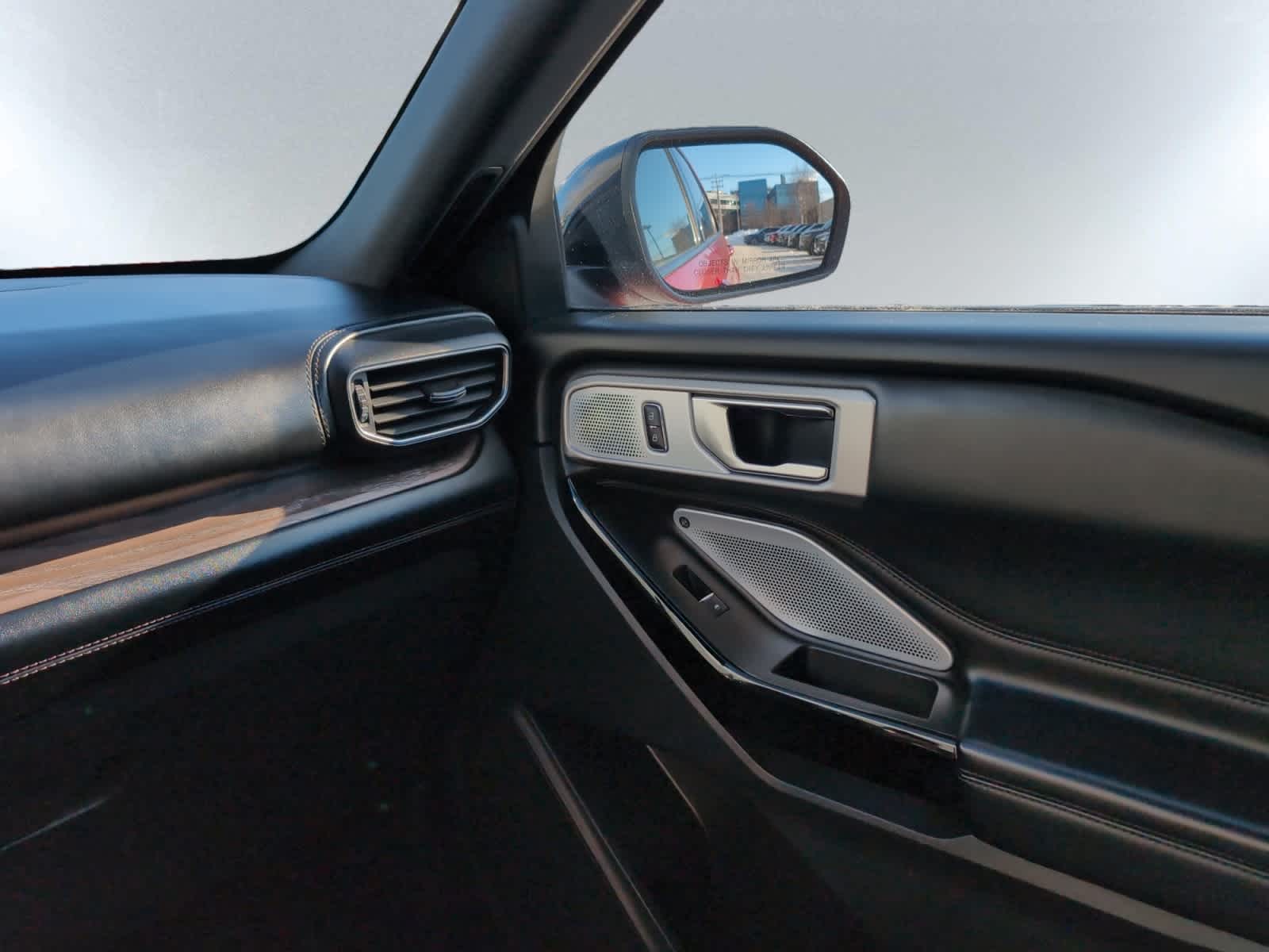 used 2021 Ford Explorer car, priced at $27,398