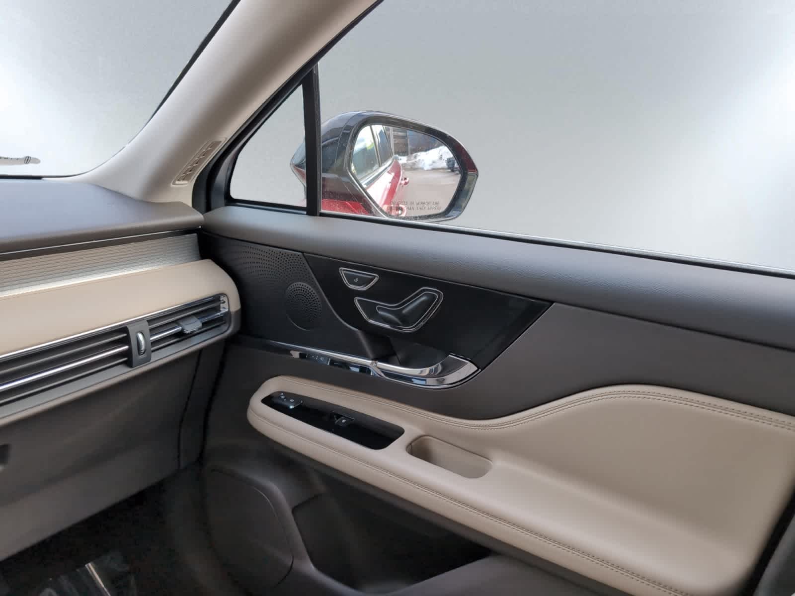 used 2023 Lincoln Corsair car, priced at $31,998