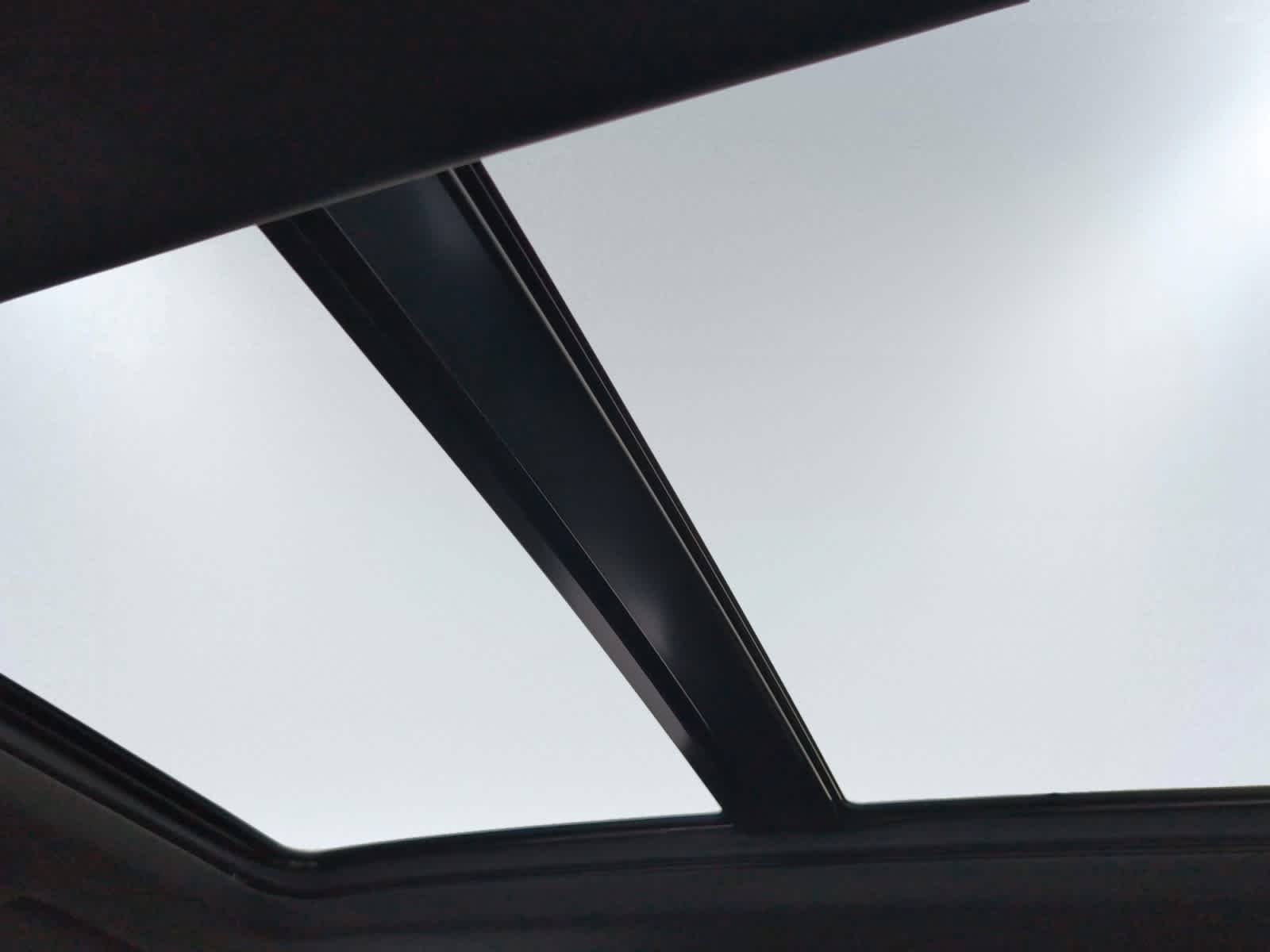 used 2021 Cadillac XT6 car, priced at $29,899