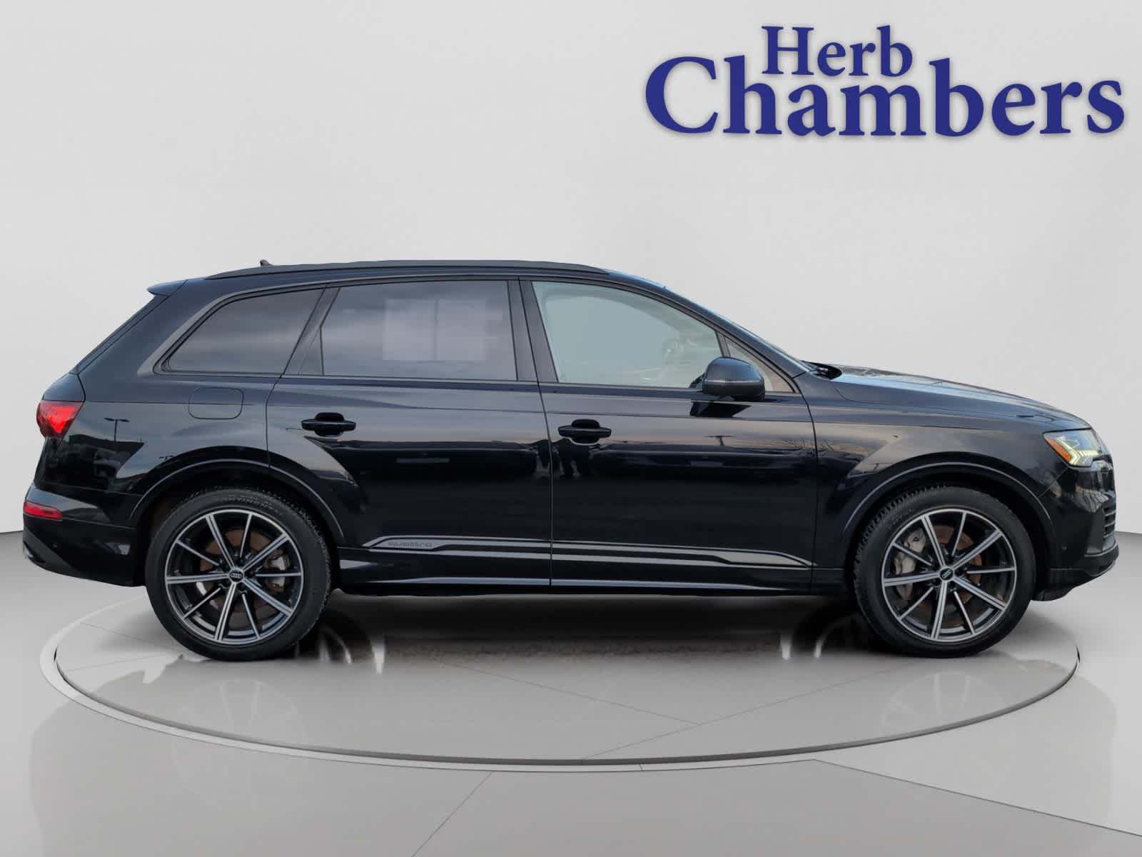used 2020 Audi Q7 car, priced at $24,998