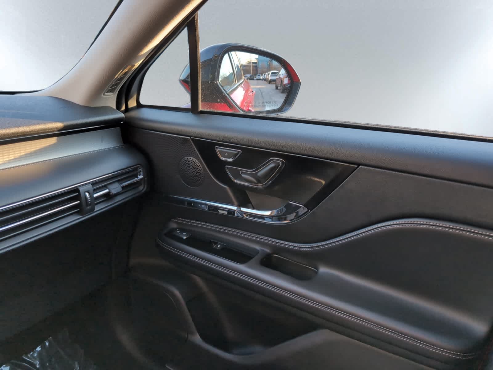 used 2025 Lincoln Corsair car, priced at $47,998