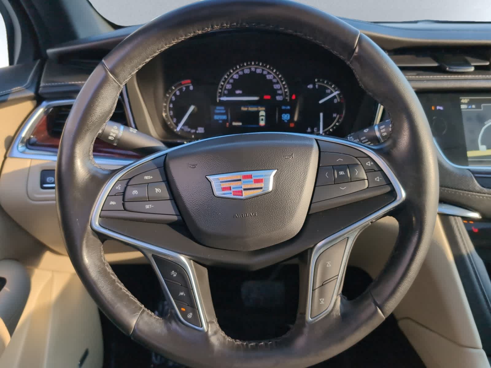 used 2018 Cadillac XT5 car, priced at $17,998
