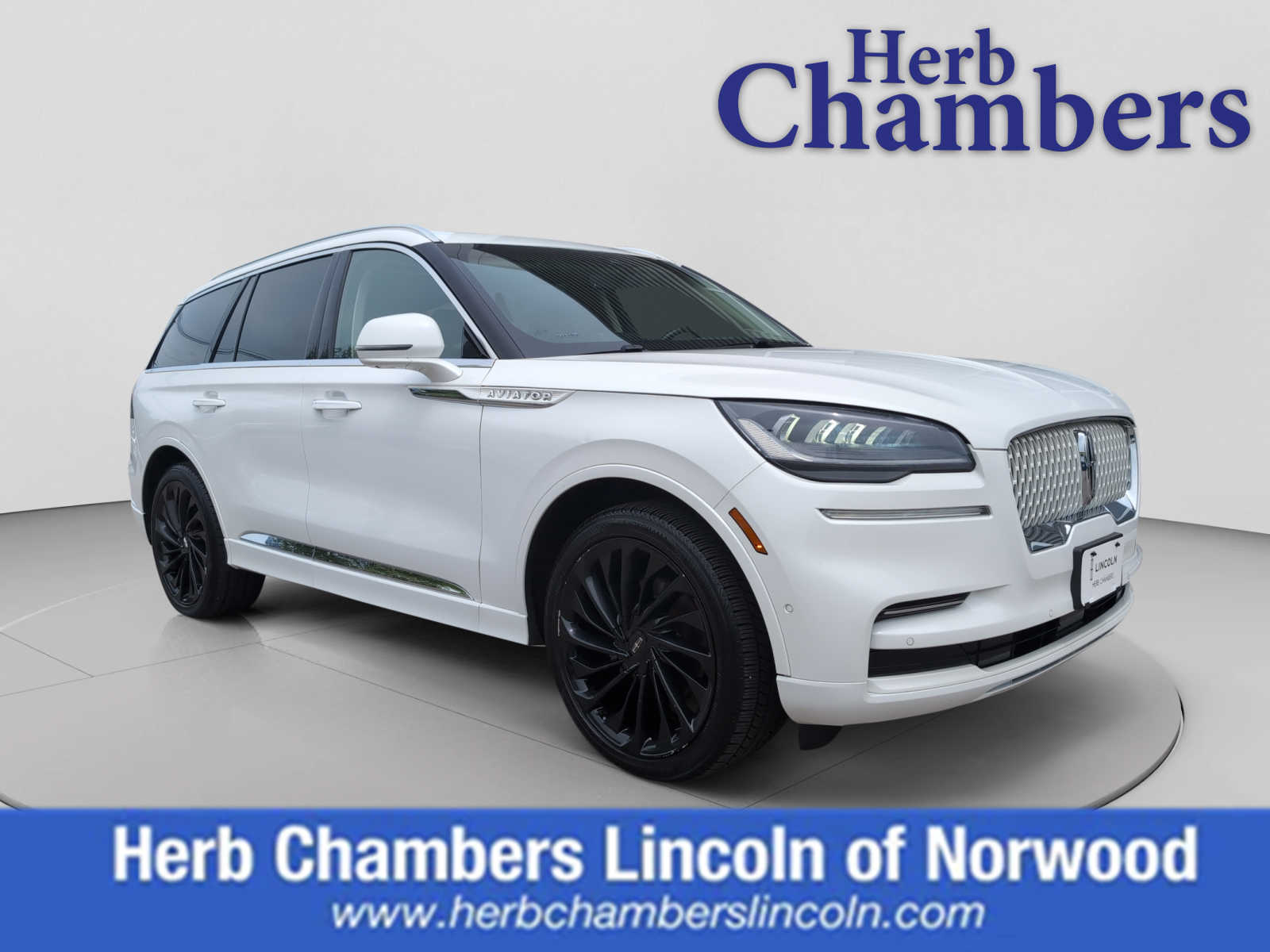 2022 Lincoln Aviator Reserve AWD's photo