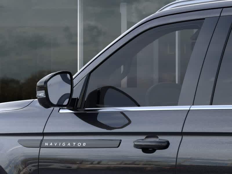 new 2026 Lincoln Navigator L car, priced at $125,665