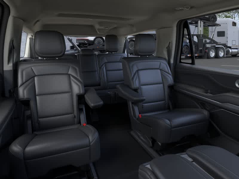 new 2026 Lincoln Navigator L car, priced at $98,640