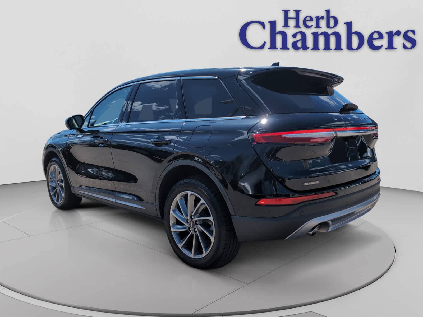 used 2023 Lincoln Corsair car, priced at $32,798