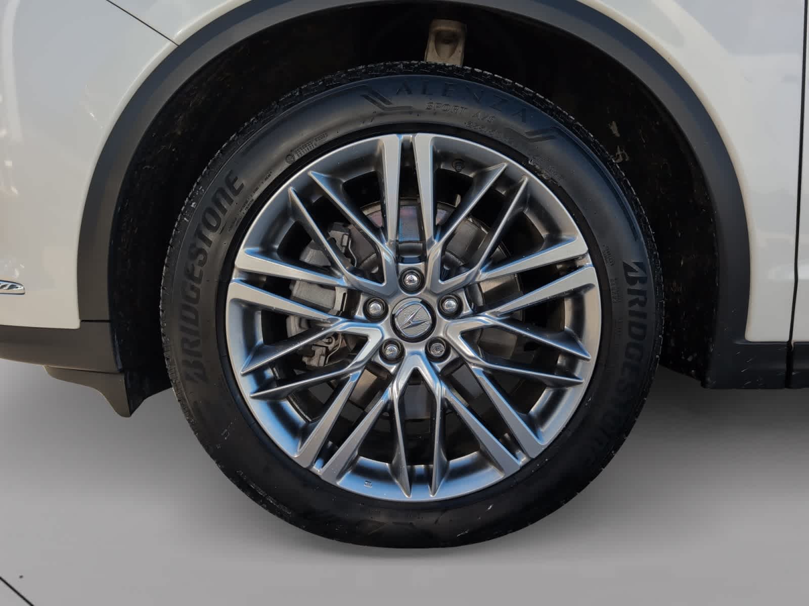 used 2024 Acura MDX car, priced at $44,998