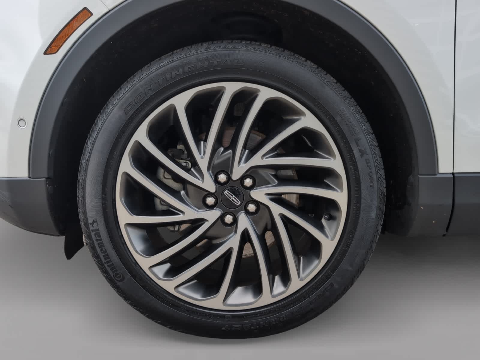 used 2020 Lincoln Nautilus car, priced at $23,998