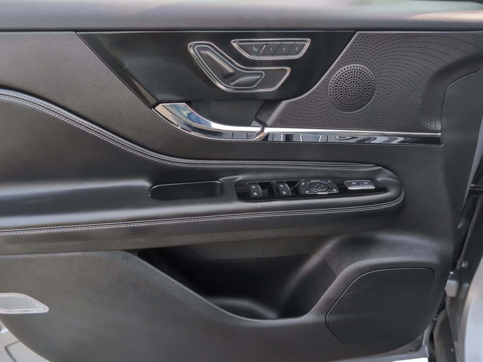 used 2023 Lincoln Corsair car, priced at $29,298