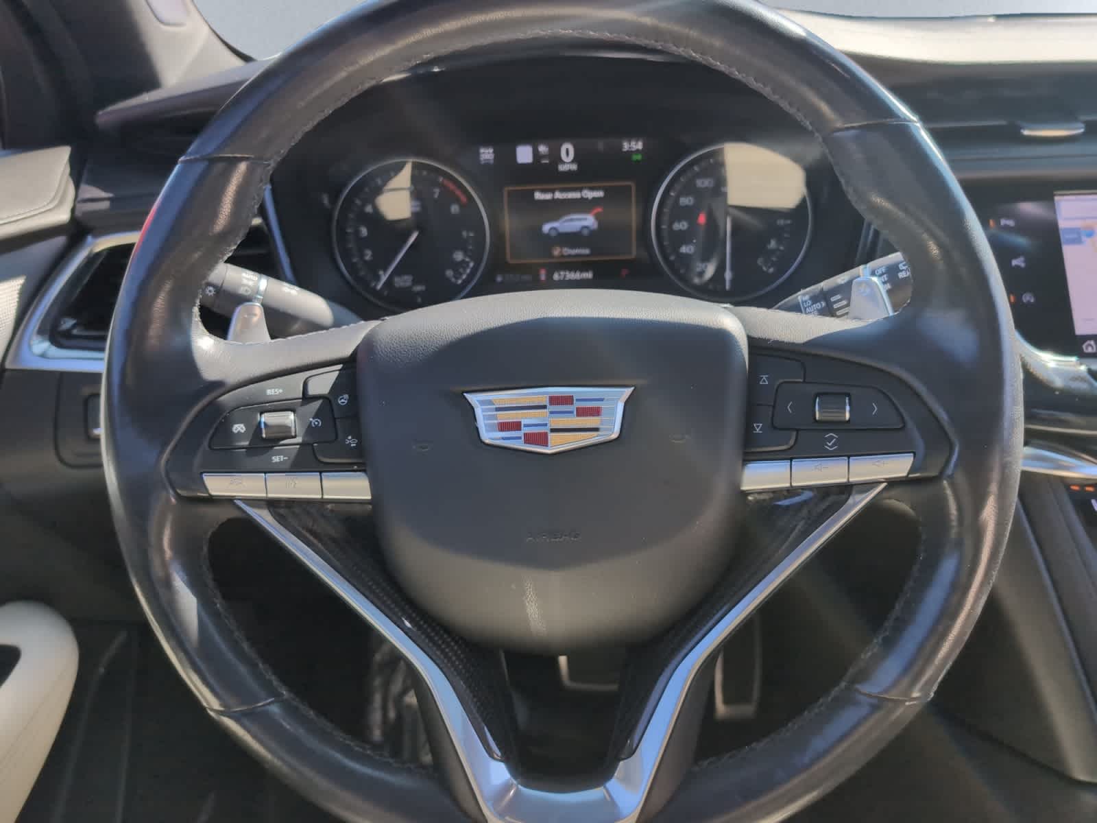 used 2020 Cadillac XT6 car, priced at $26,298