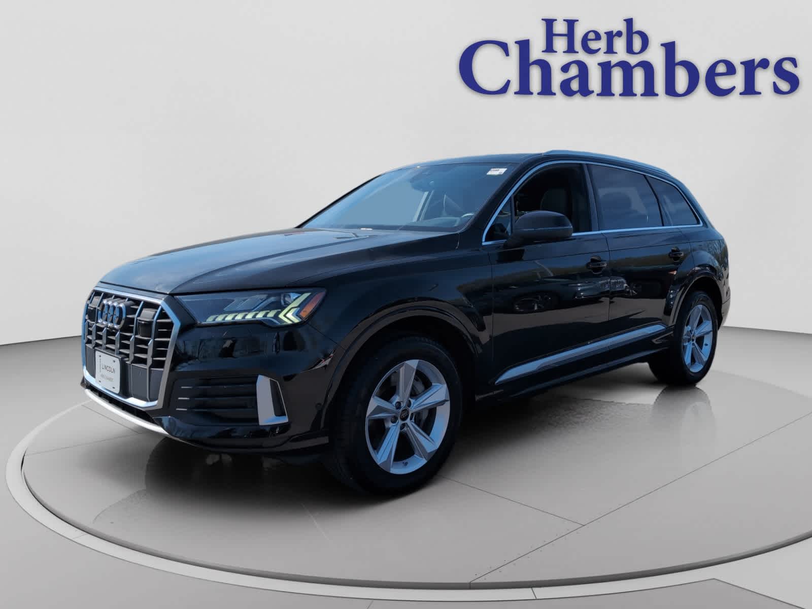 used 2023 Audi Q7 car, priced at $41,498