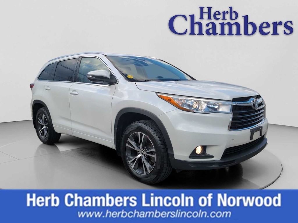 Used 2016 Toyota Highlander XLE V6 SUV