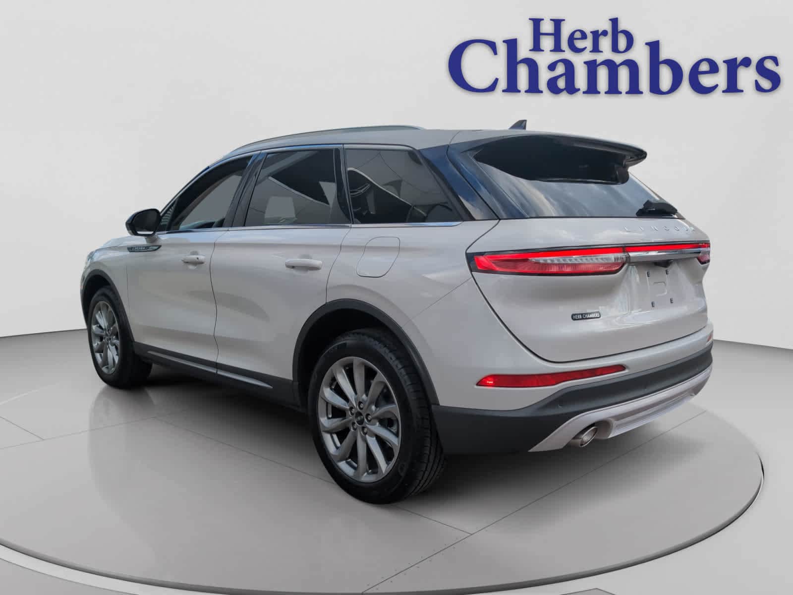 used 2022 Lincoln Corsair car, priced at $26,998